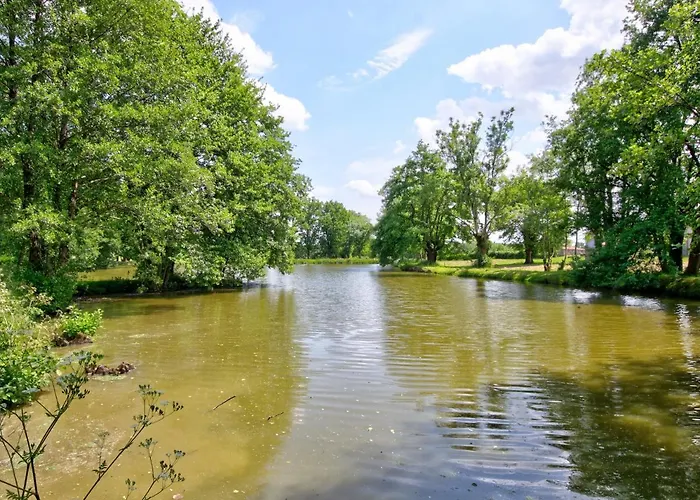 Сasa de vacaciones Des Chirons, 30mins Puy Du Fou